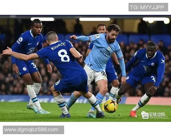 卡雅与淡滨的精彩对决揭示足球战术与团队协作的完美结合